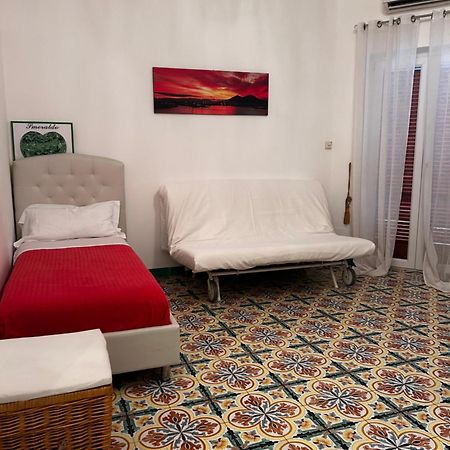 Sorrento Home E Flat Park And Pool Extérieur photo