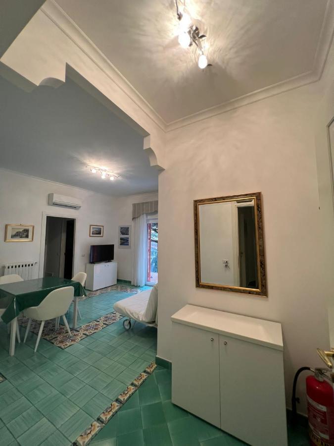 Sorrento Home E Flat Park And Pool Extérieur photo