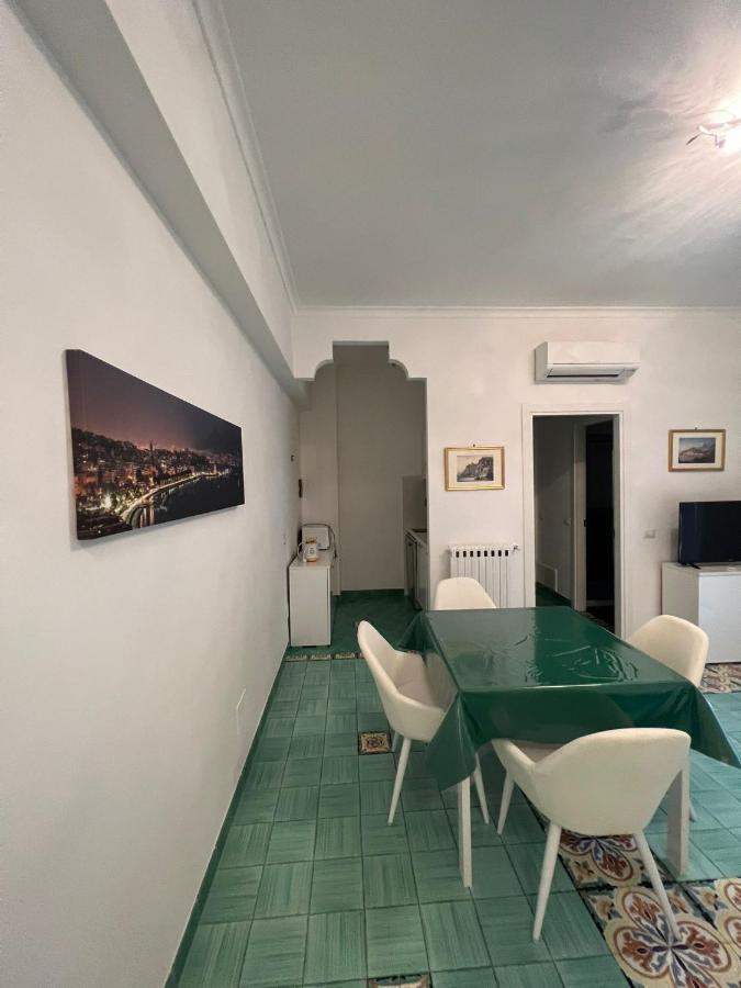 Sorrento Home E Flat Park And Pool Extérieur photo