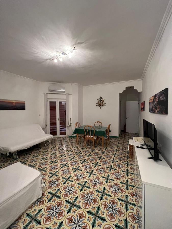 Sorrento Home E Flat Park And Pool Extérieur photo
